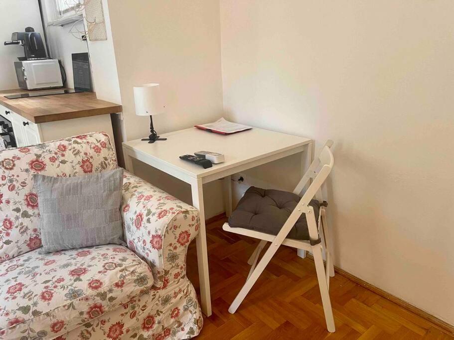Apartament Knezits Spacious Ac Terrace Free Parking Budapesta